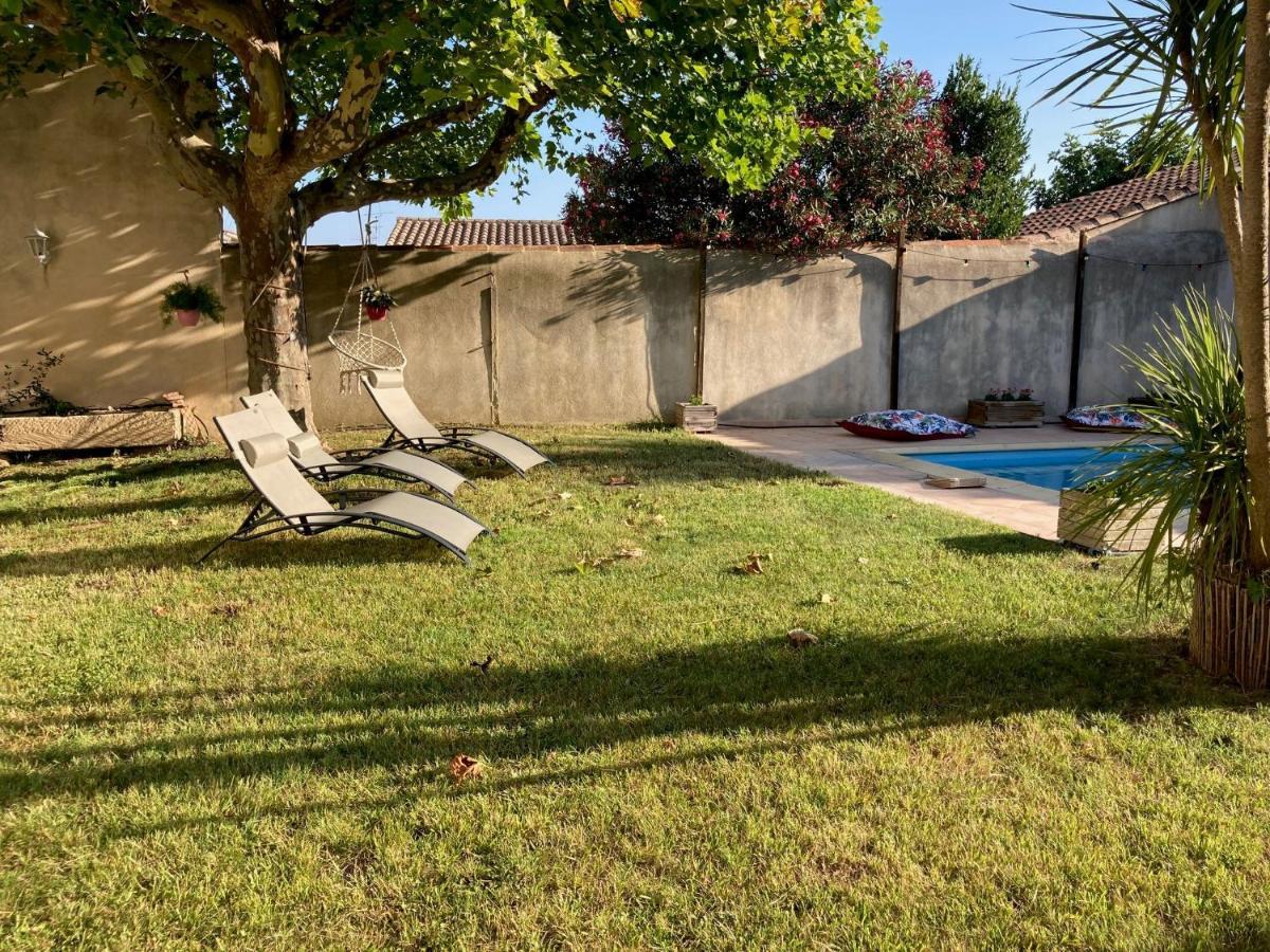 Entre Vigne Et Camargue Villa Générac Dış mekan fotoğraf